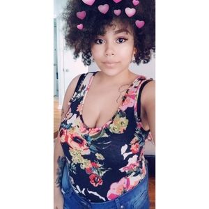 Meet your Posher, Suleah